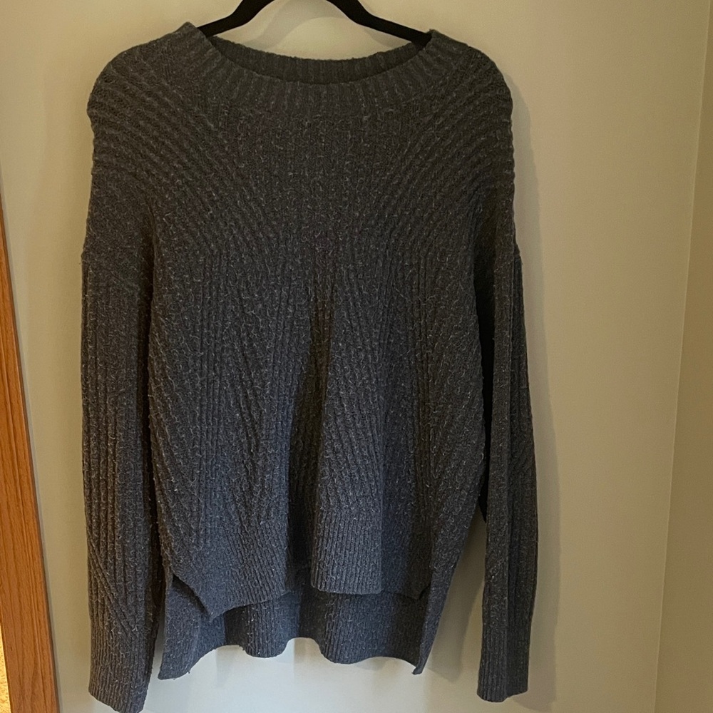 Women's Gray Ribbed Knit Sweater - Classic Comfort - Picture 2 of 9